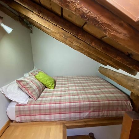 Loft De La Place Bourg-Madame Exterior photo